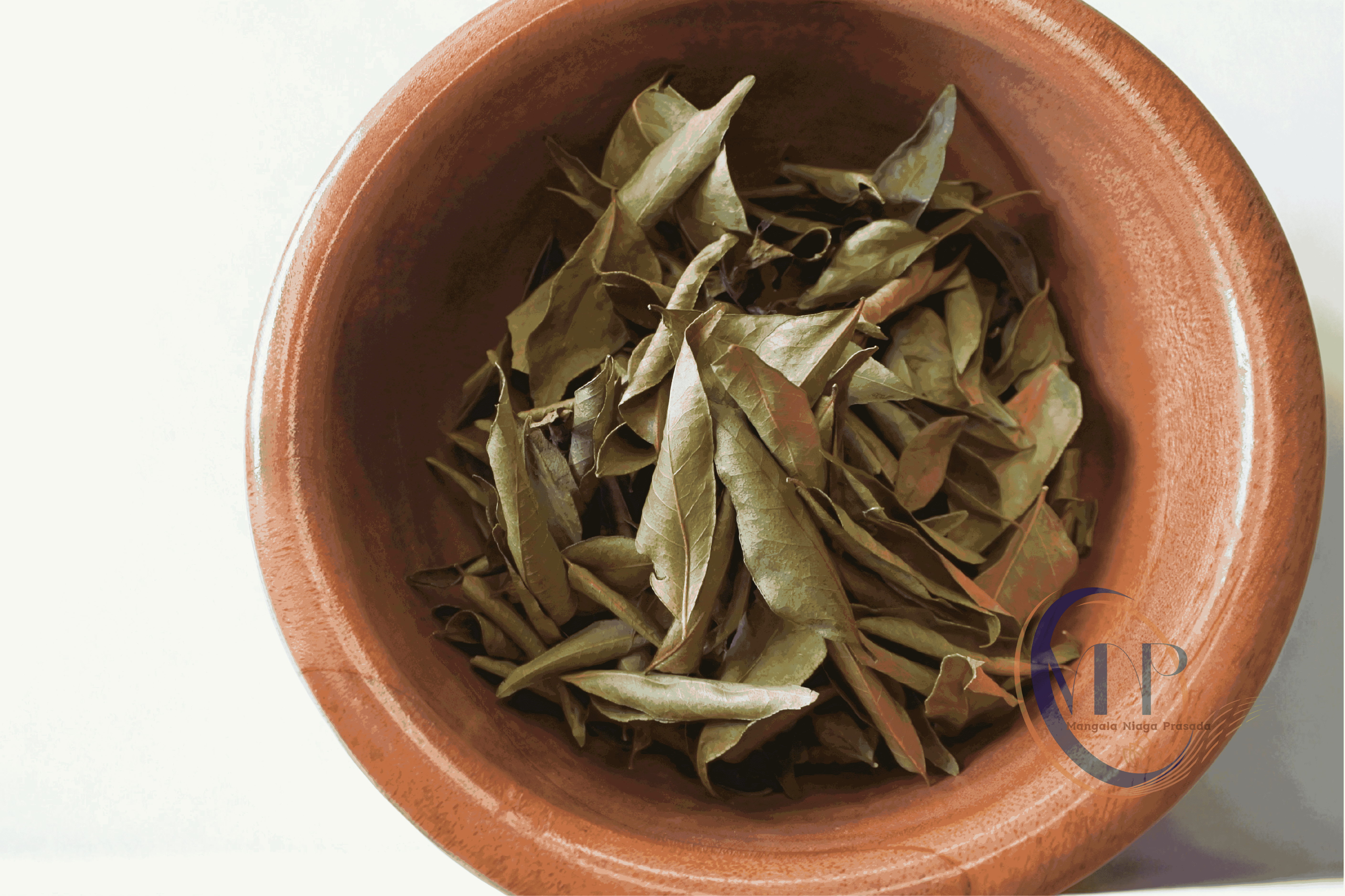 Dried curry leaves / koenigii / curry leaf